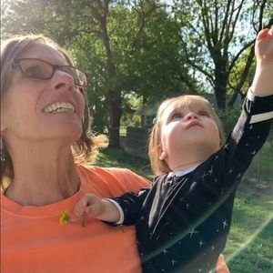 Meet your Posher, Lori